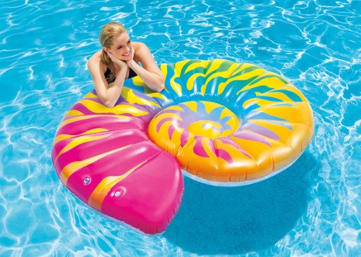 Intex Rainbow Seashell Float