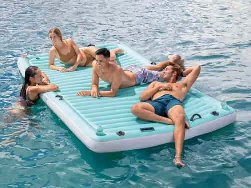 Intex Water Lounge