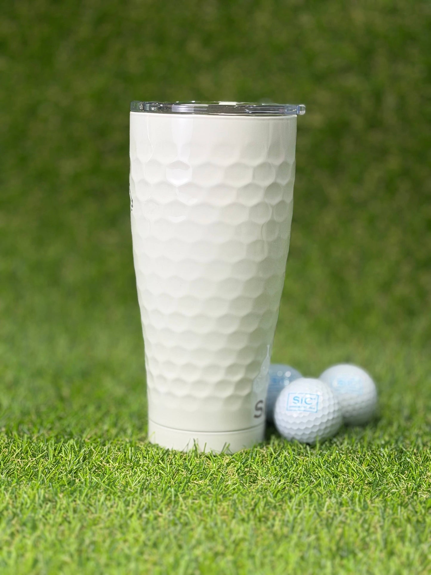 SIC Tumbler 30 0z | Dimpled Golf