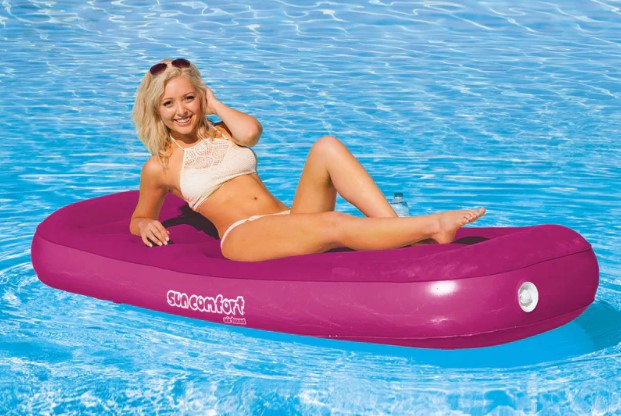 Sun Comfort Suede Pool Lounge Raspberry